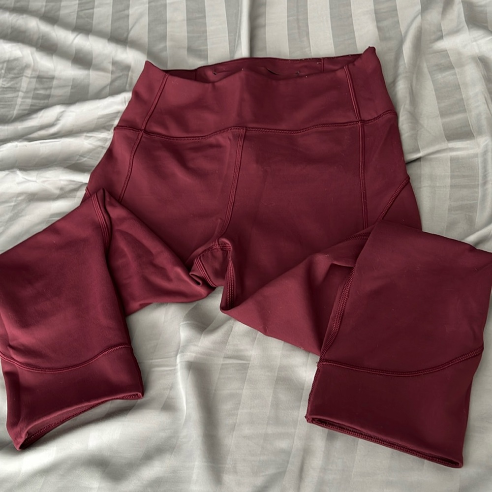 Lululemon In Movement cropped-Redwood